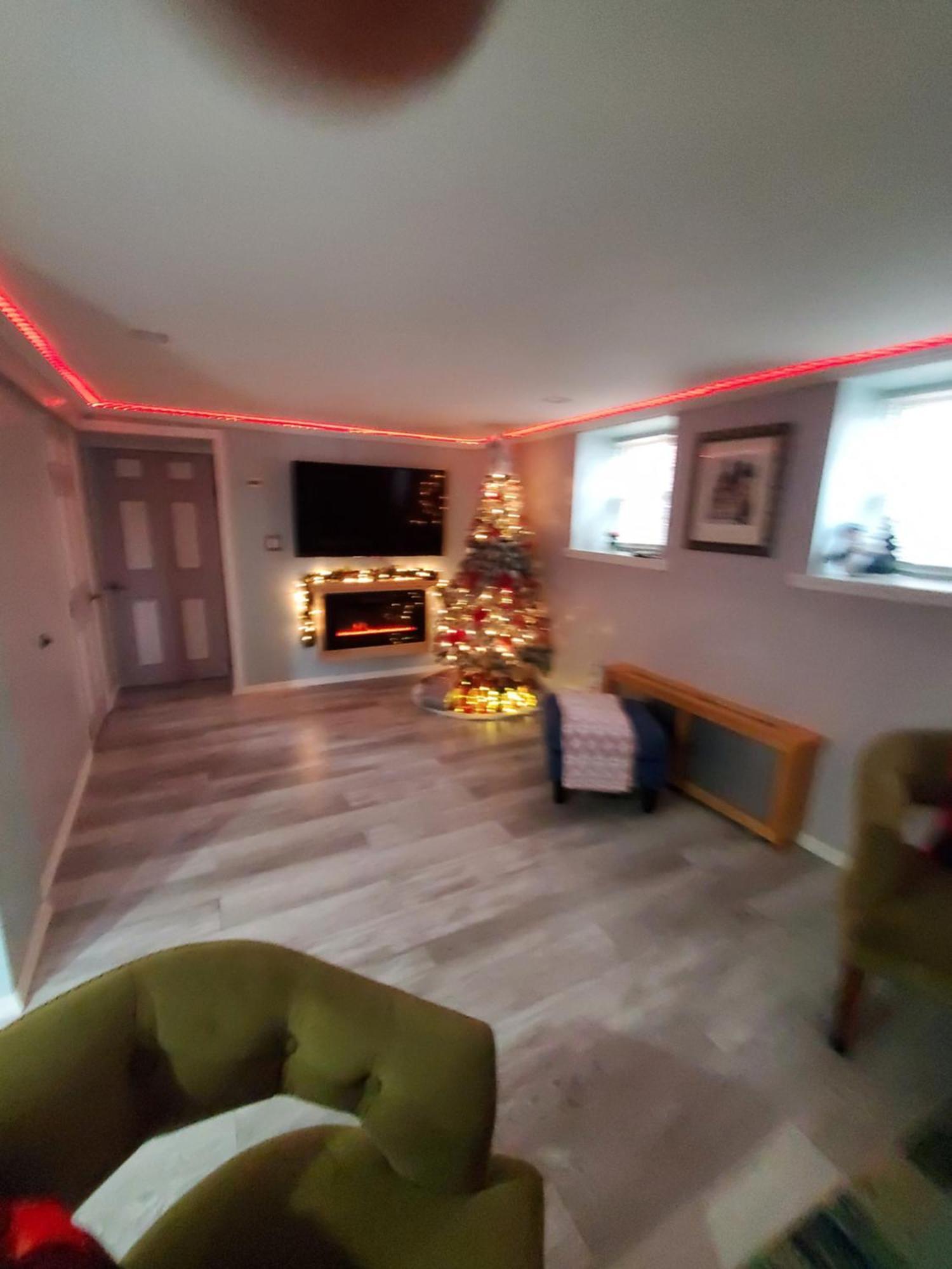 Lovely 2 Bedroom Apartment With 2 Entrance And Parking New York Eksteriør bilde