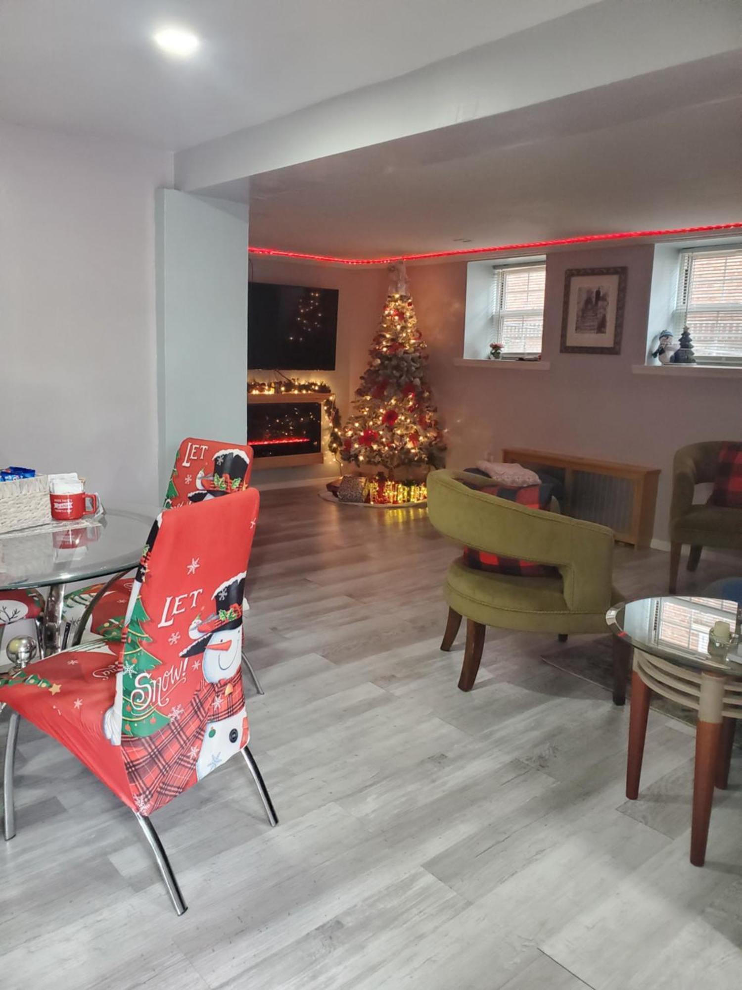 Lovely 2 Bedroom Apartment With 2 Entrance And Parking New York Eksteriør bilde