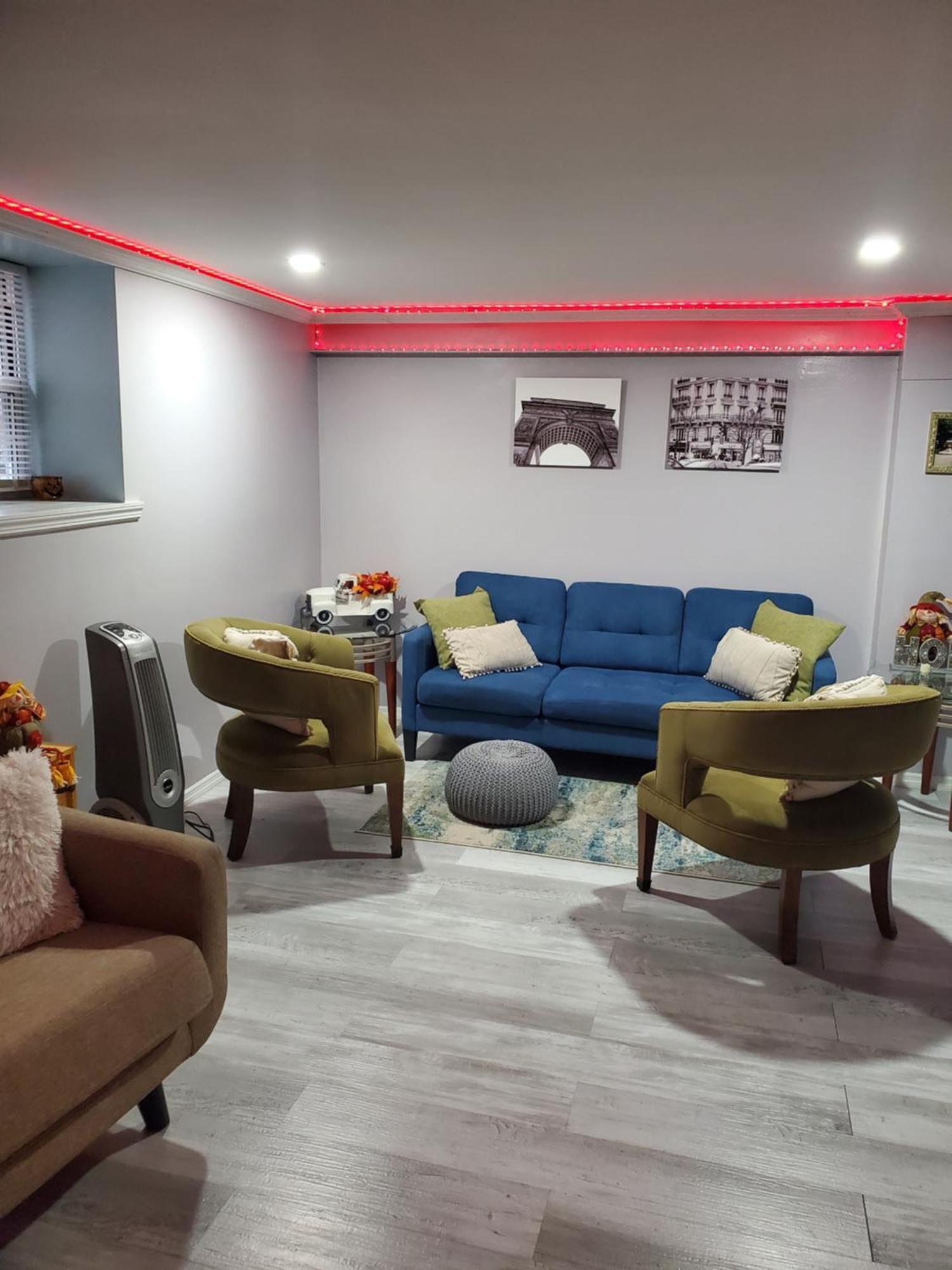 Lovely 2 Bedroom Apartment With 2 Entrance And Parking New York Eksteriør bilde